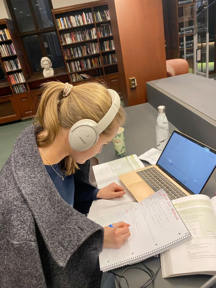 Why Do Students Need Chemistry Assignment Help for Better Grades?